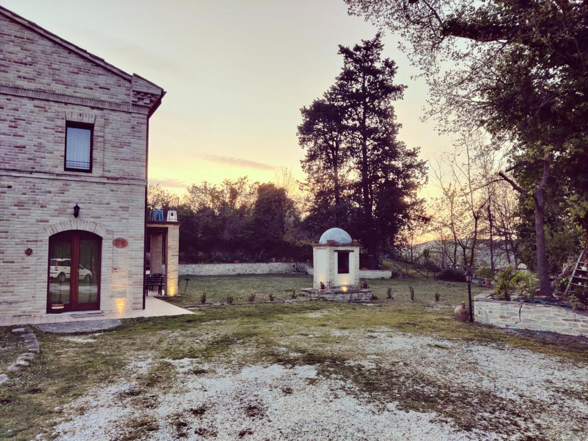 L' Antico Pozzo Country House Monsampietro Morico Eksteriør billede